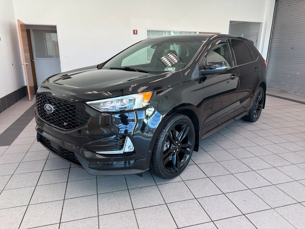 2020 Ford Edge ST