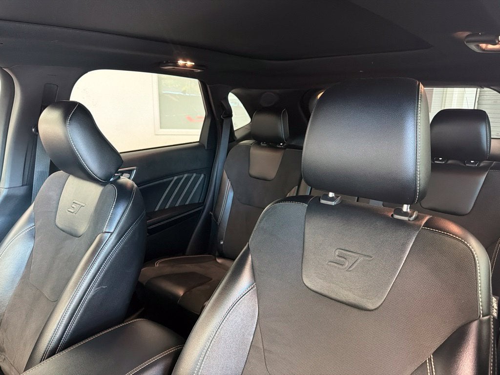2020 Ford Edge ST