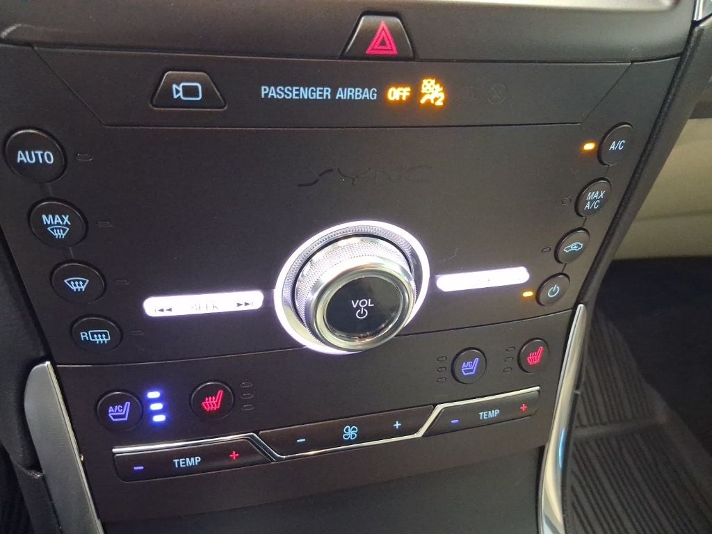 2020 Ford Edge Titanium