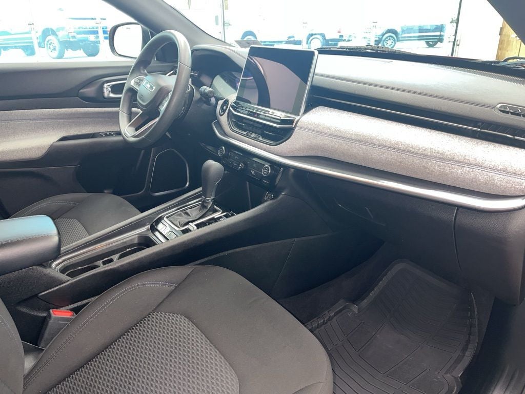 2024 Jeep Compass Sport