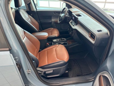 2022 Ford Maverick Lariat