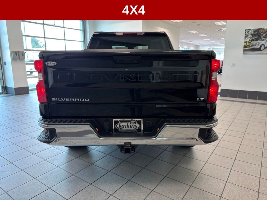 2024 Chevrolet Silverado 1500 LT