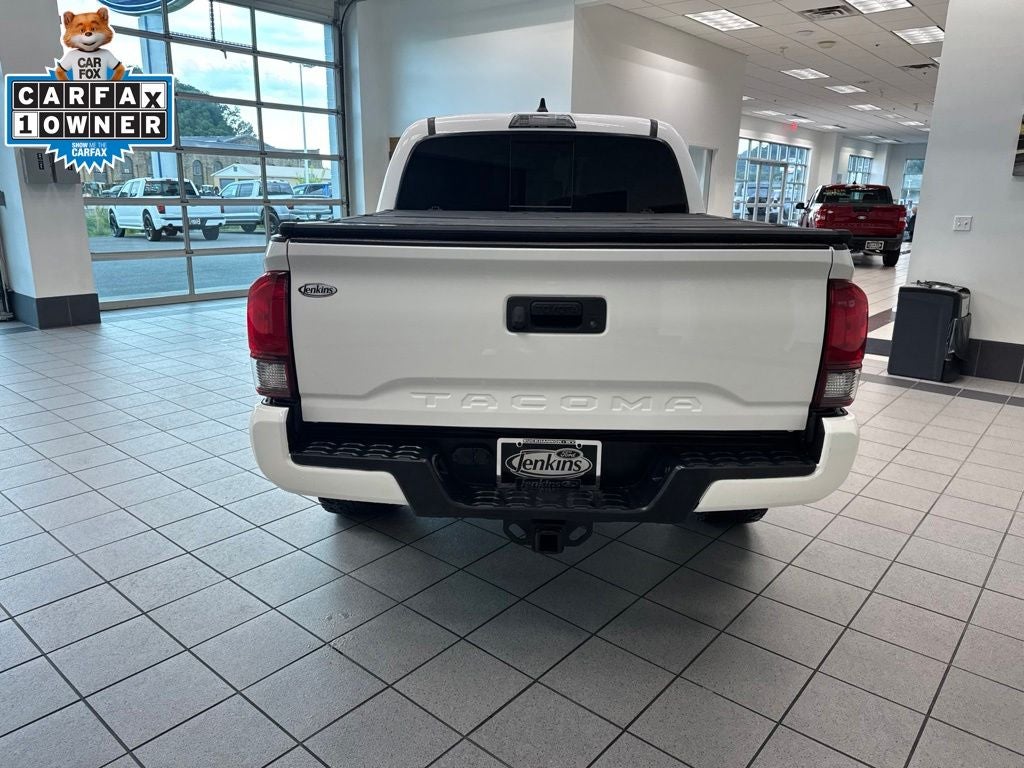 2022 Toyota Tacoma SR5 V6