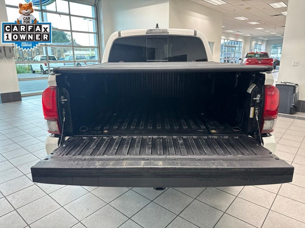 2022 Toyota Tacoma SR5 V6