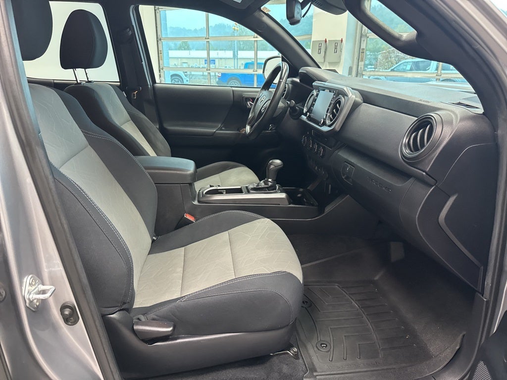 2021 Toyota Tacoma TRD Sport V6