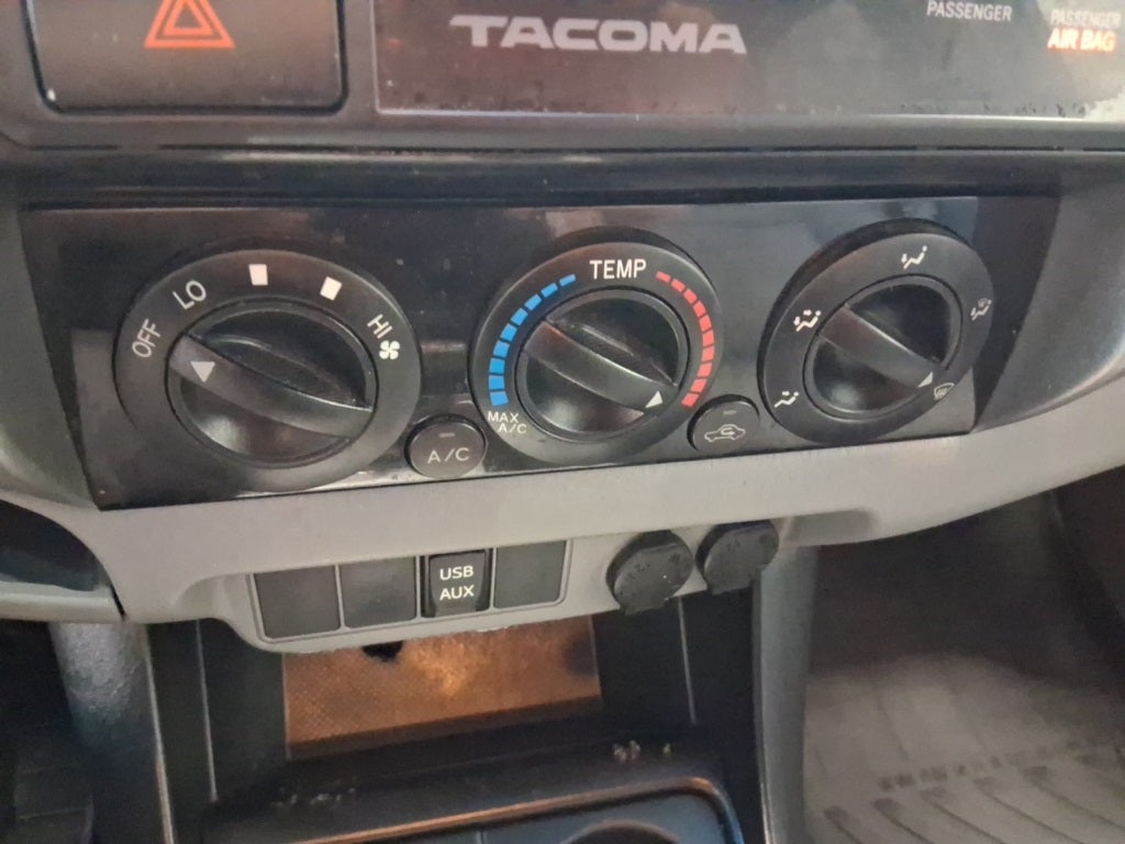 2015 Toyota Tacoma Base V6