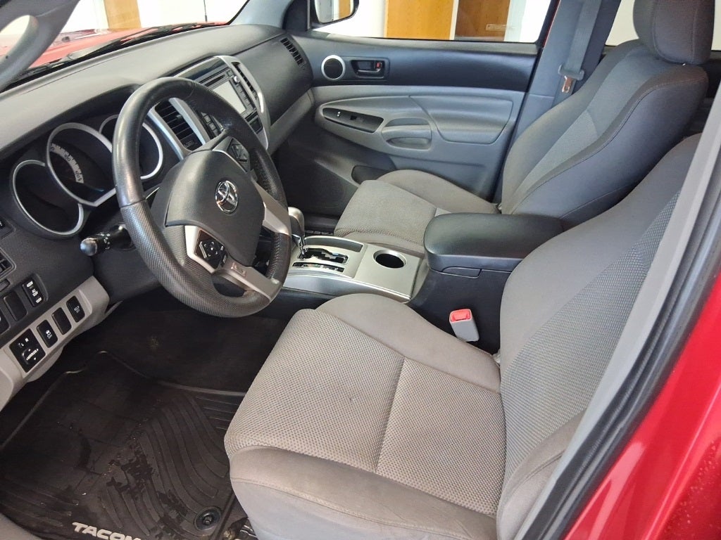2015 Toyota Tacoma Base V6