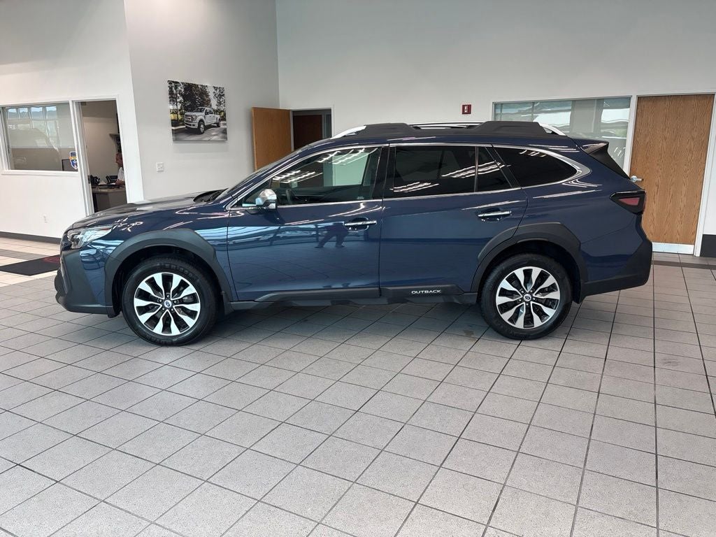 2025 Subaru Outback Touring XT