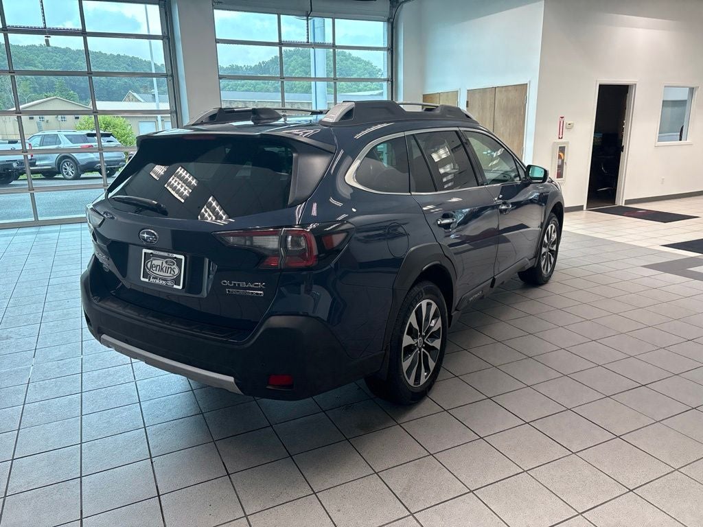 2025 Subaru Outback Touring XT