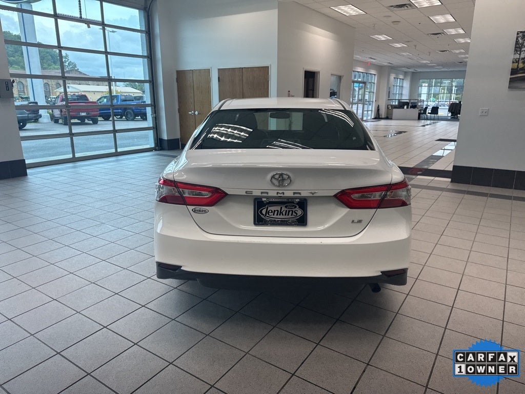 2018 Toyota Camry LE