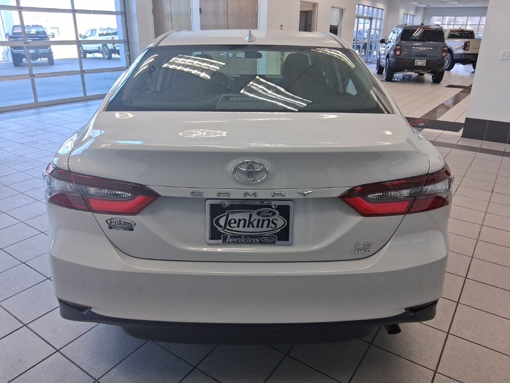 2022 Toyota Camry LE