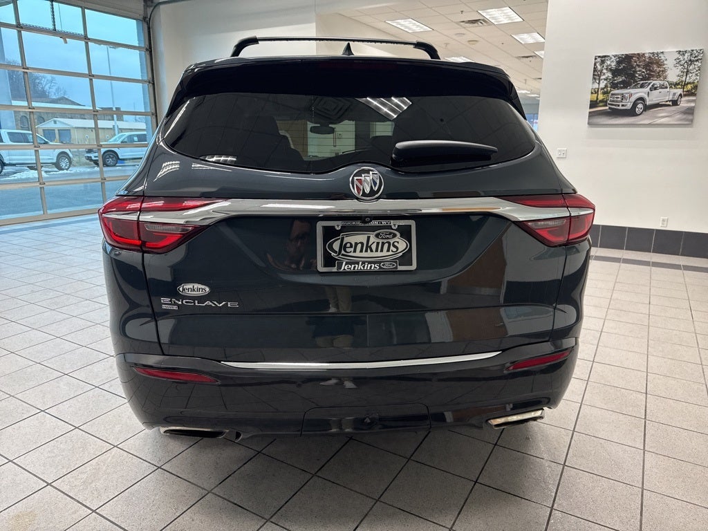 2021 Buick Enclave Essence