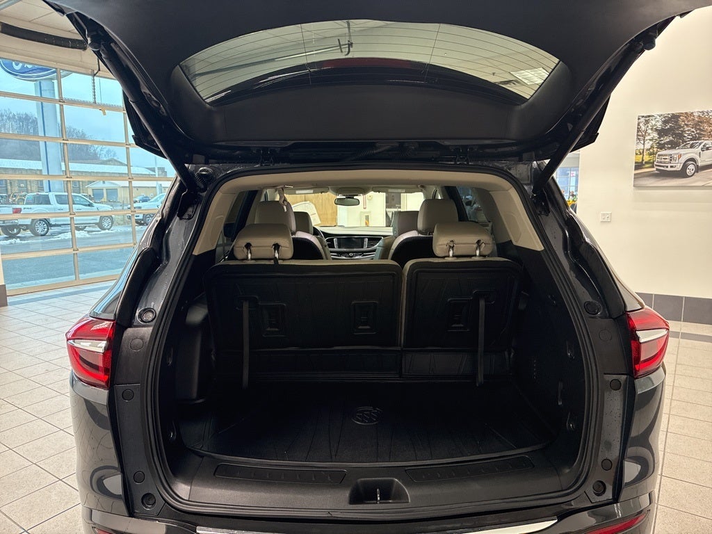 2021 Buick Enclave Essence