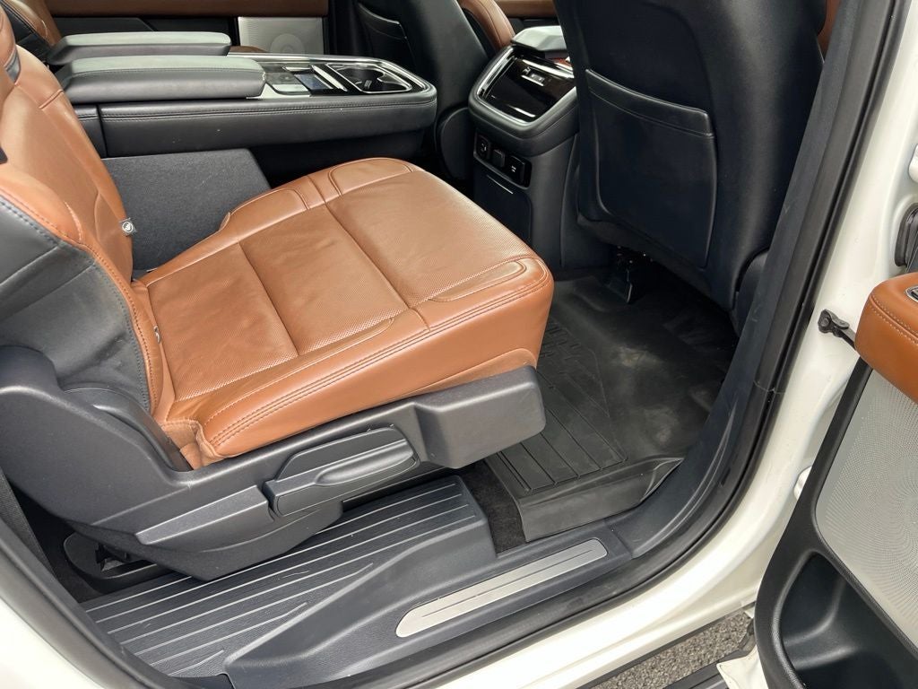 2022 Lincoln Navigator L Reserve