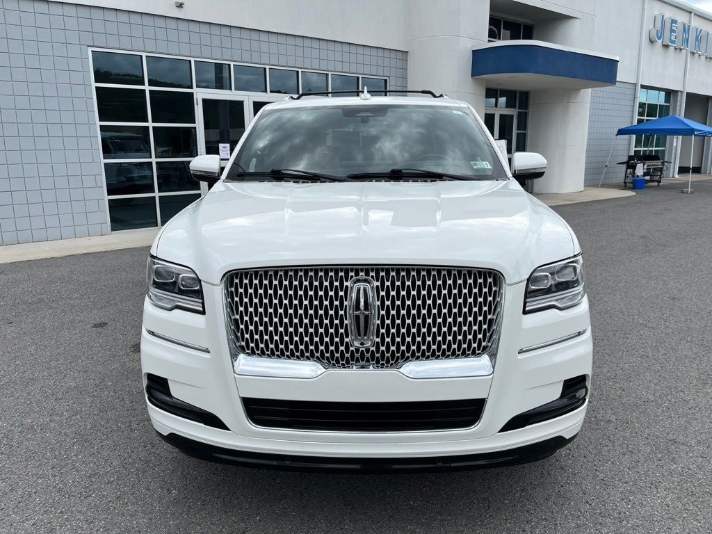 2022 Lincoln Navigator L Reserve
