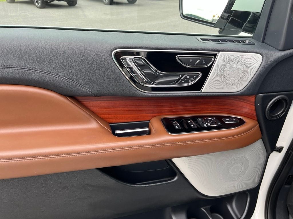 2022 Lincoln Navigator L Reserve