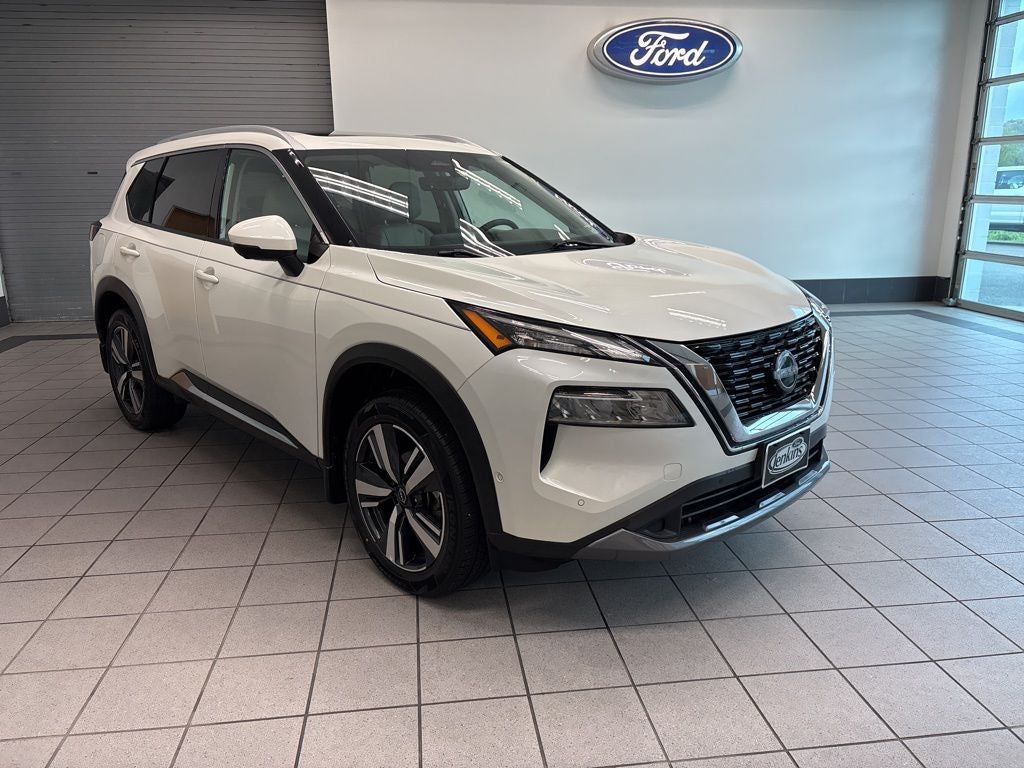 2023 Nissan Rogue SL