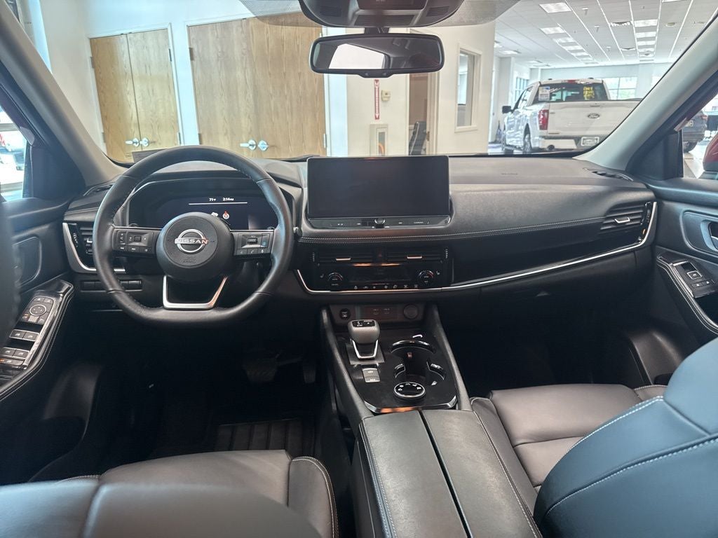 2024 Nissan Rogue SL