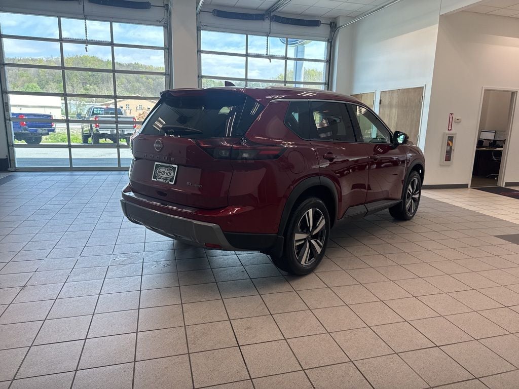 2024 Nissan Rogue SL