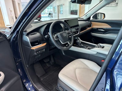 2026 Toyota Grand Highlander Platinum