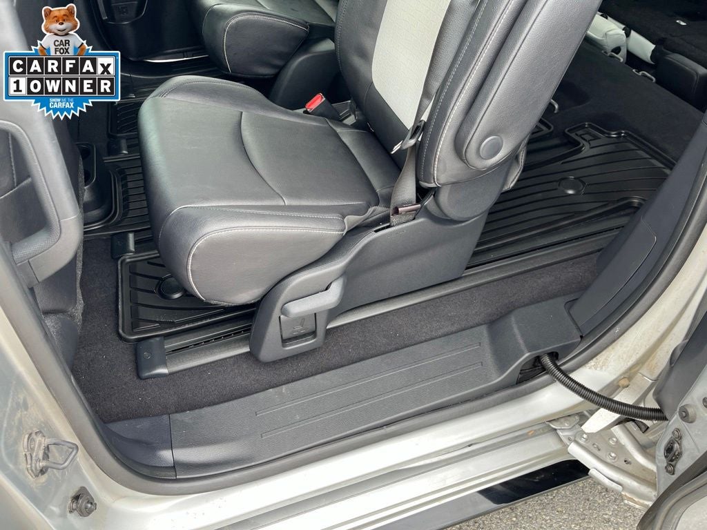 2025 Toyota Sienna XSE 7 Passenger