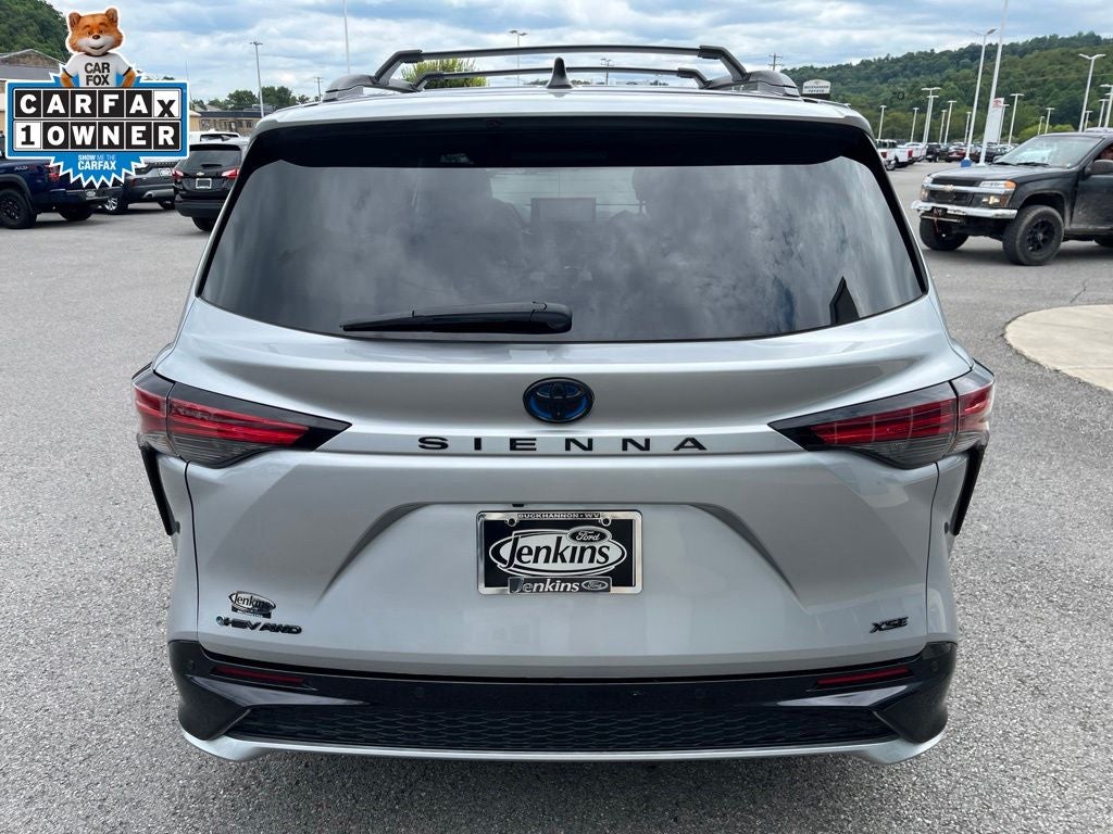 2025 Toyota Sienna XSE 7 Passenger