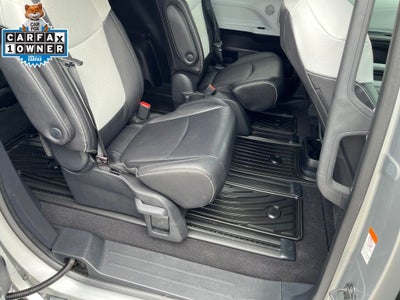 2025 Toyota Sienna XSE 7 Passenger