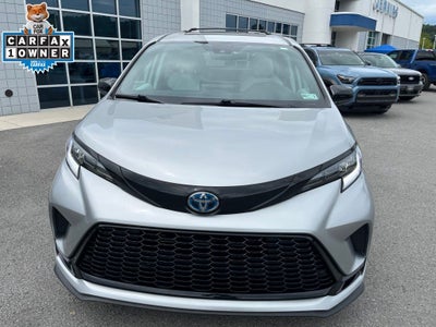2025 Toyota Sienna XSE 7 Passenger