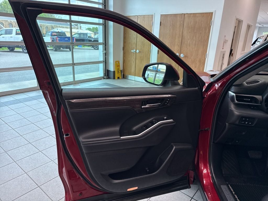 2020 Toyota Highlander Limited