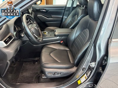2022 Toyota Highlander Hybrid XLE