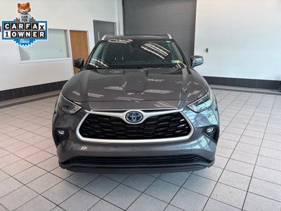 2022 Toyota Highlander Hybrid XLE