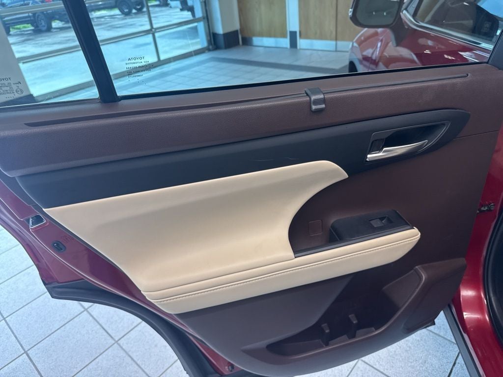 2020 Toyota Highlander XLE