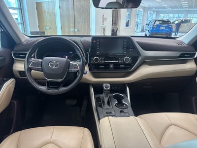 2020 Toyota Highlander XLE