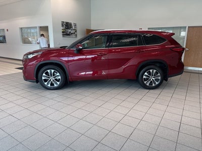 2020 Toyota Highlander XLE