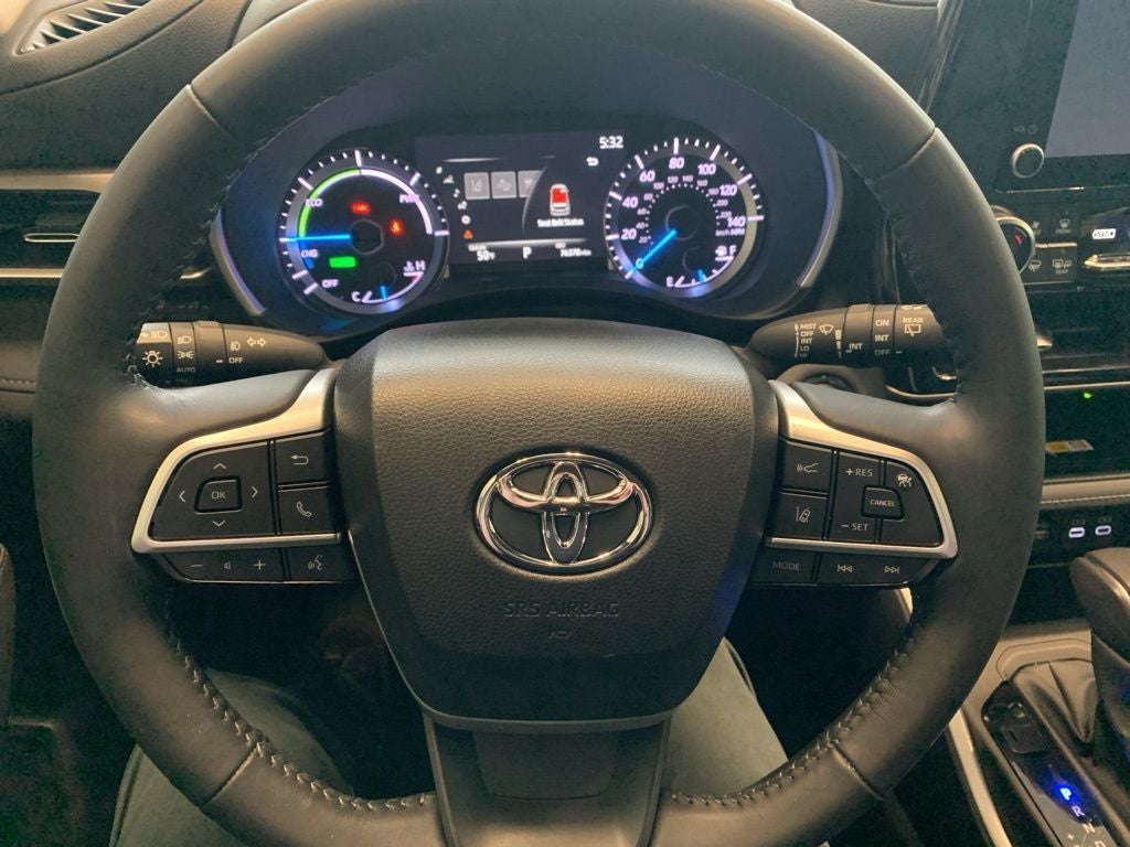 2023 Toyota Highlander Hybrid XLE