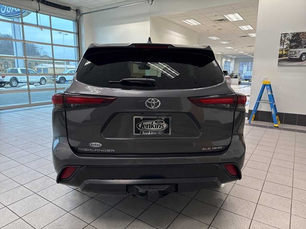 2024 Toyota Highlander XLE