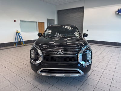 2022 Mitsubishi Outlander SE