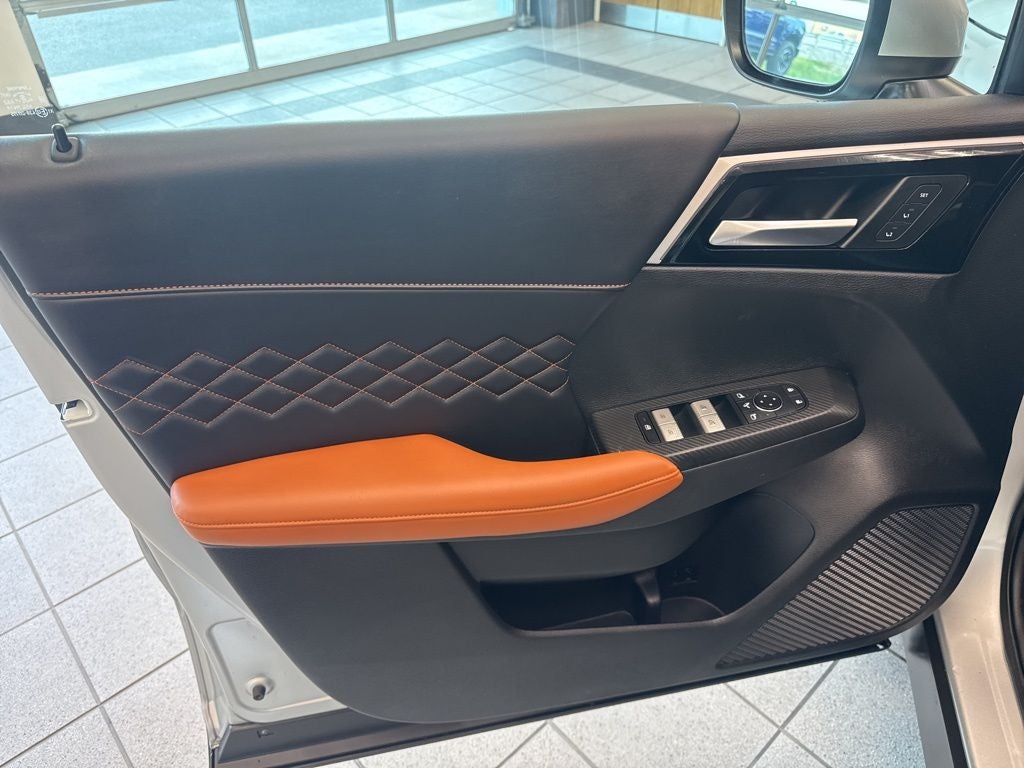 2024 Mitsubishi Outlander SEL