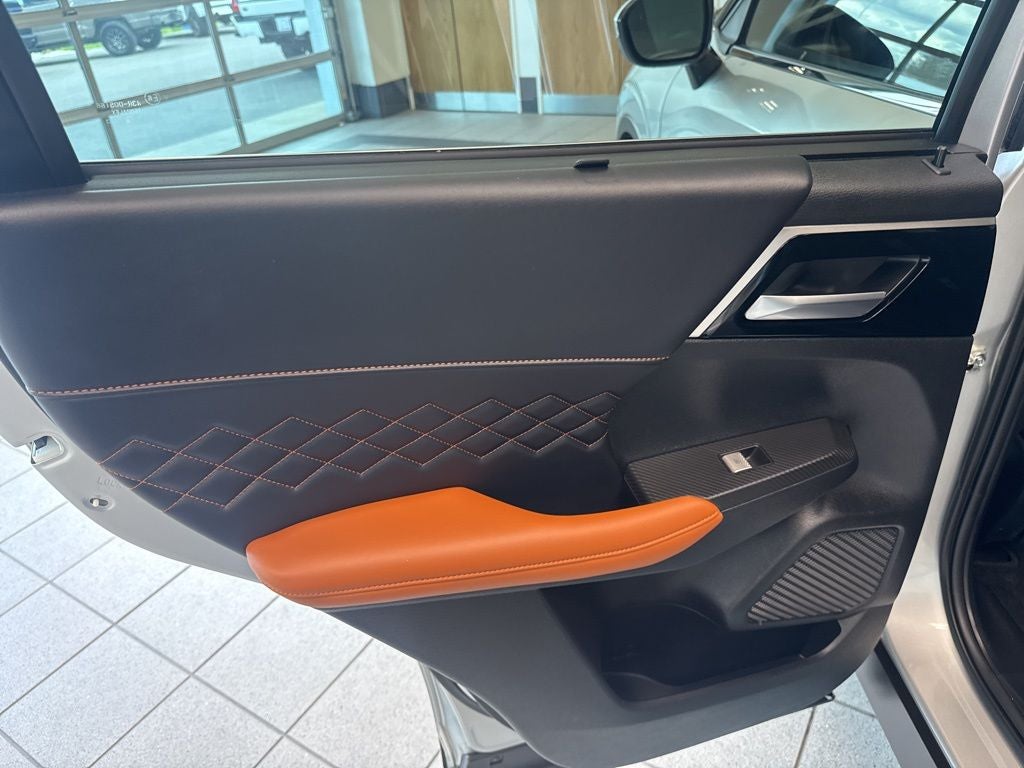 2024 Mitsubishi Outlander SEL