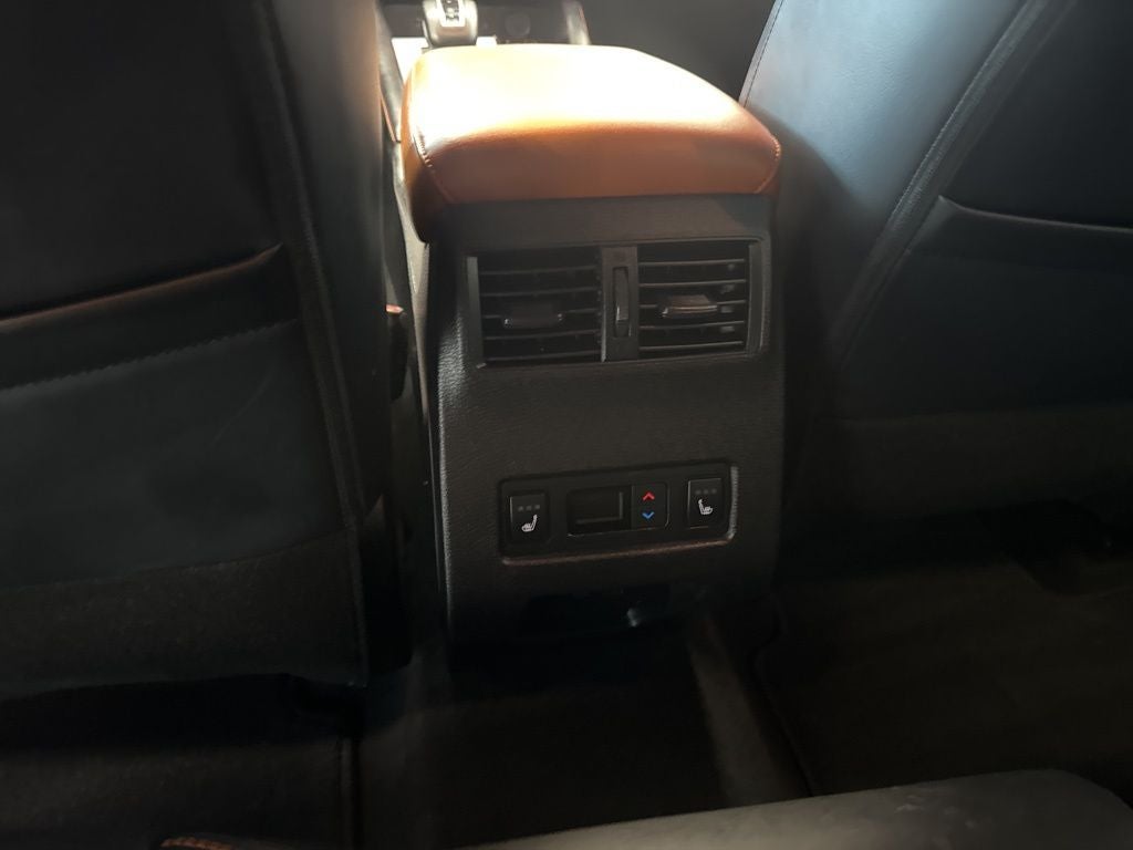 2024 Mitsubishi Outlander SEL