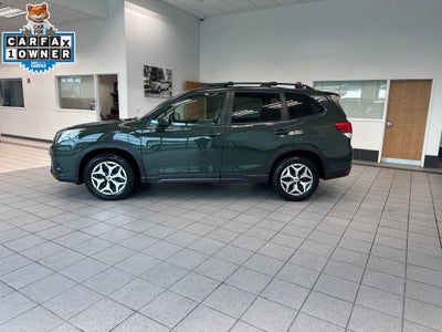 2024 Subaru Forester Premium