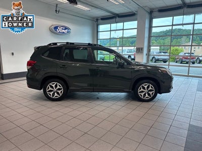 2024 Subaru Forester Premium