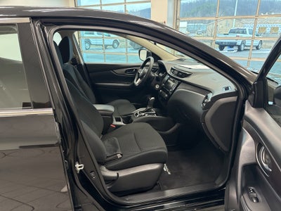 2022 Nissan Rogue Sport S