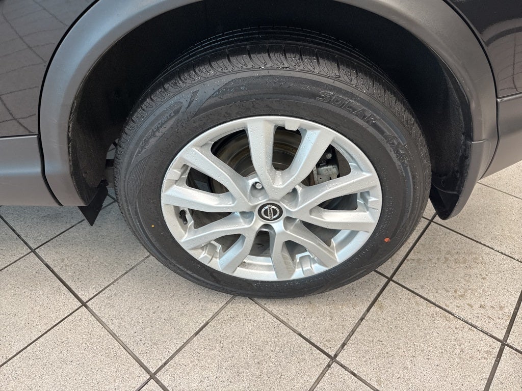 2022 Nissan Rogue Sport S