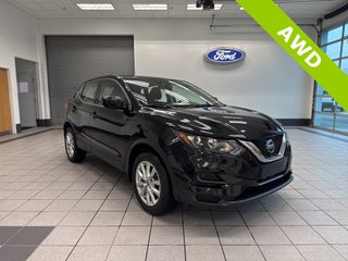 2022 Nissan Rogue Sport S