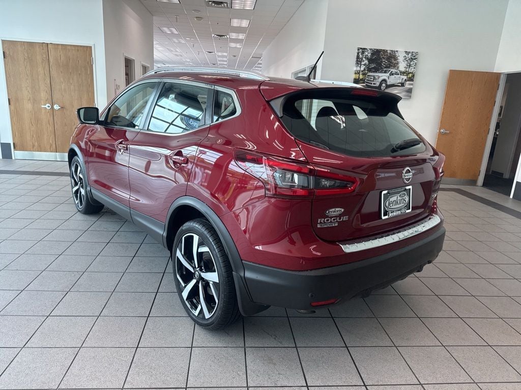 2022 Nissan Rogue Sport SL