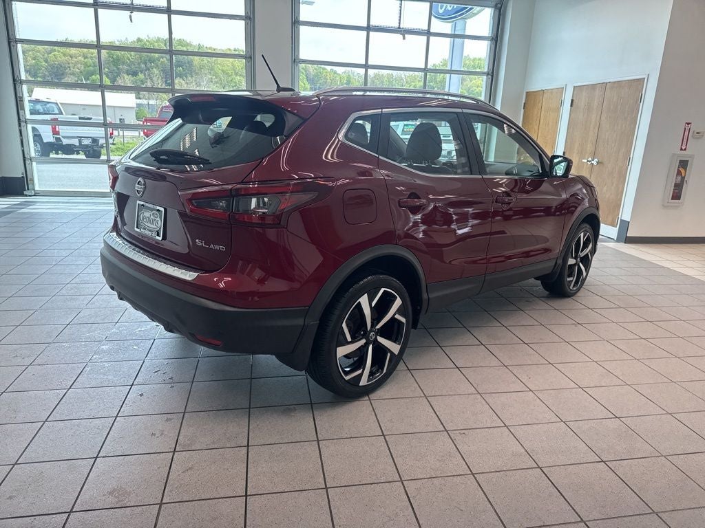 2022 Nissan Rogue Sport SL