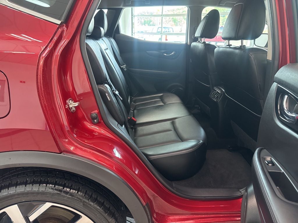 2022 Nissan Rogue Sport SL