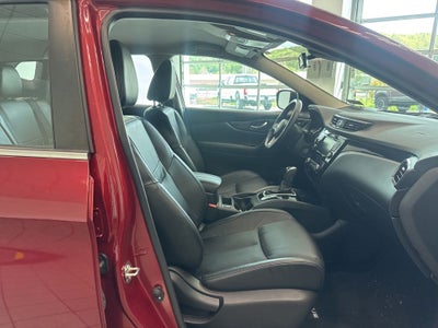 2022 Nissan Rogue Sport SL