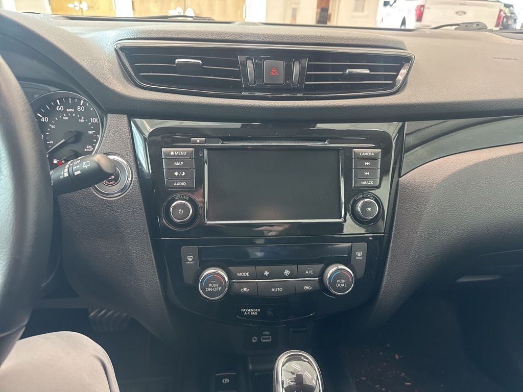 2022 Nissan Rogue Sport SL